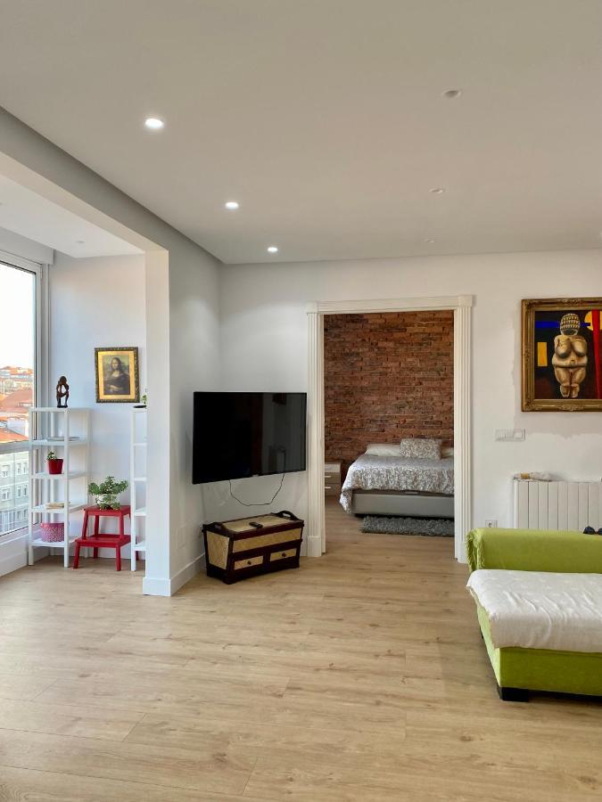 Comodo Y Moderno Piso En El Centro De Apartament *